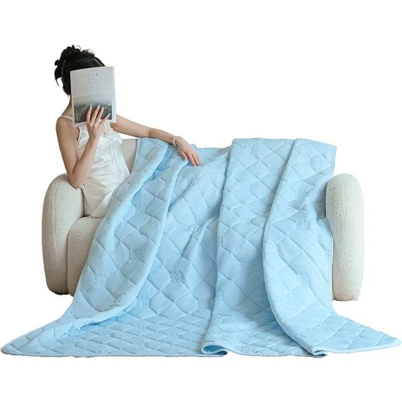 بطانية صيفية خفيفة الوزن وقابل - مراجعة Cooling Blanket Hot Sleepers وسعره