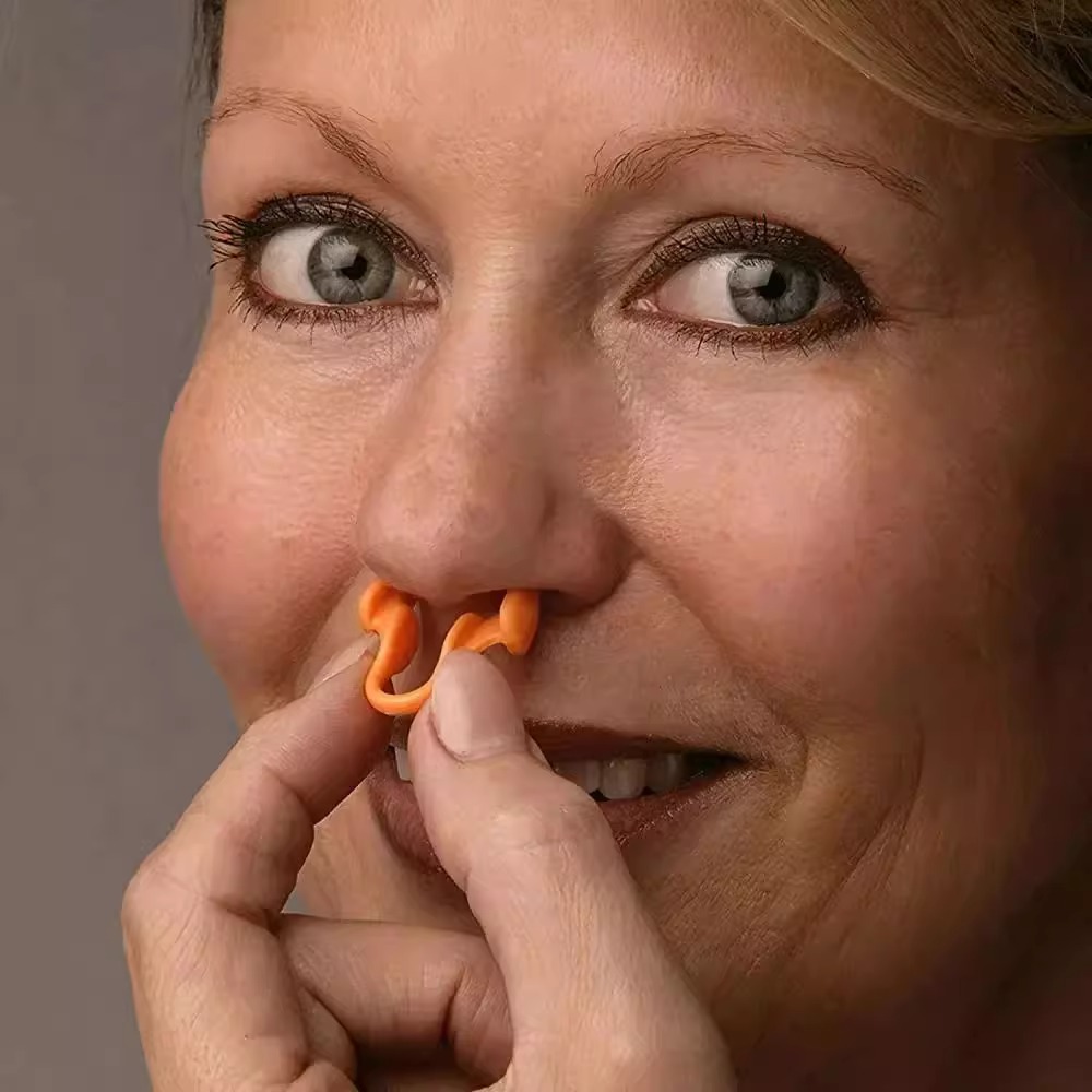 جهاز مكافحة الشخير من السيليكو - مراجعة Anti Snore Contour Pillow وسعره